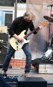 79957072_434413997444868_8101577491681902592_n